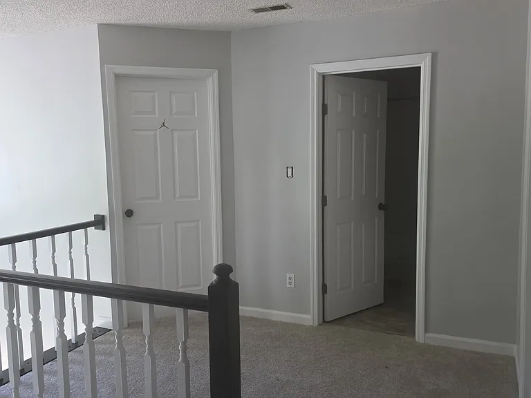 4500 Hollirose Pl — Photo 14