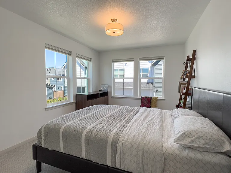 Guest Bedroom 1