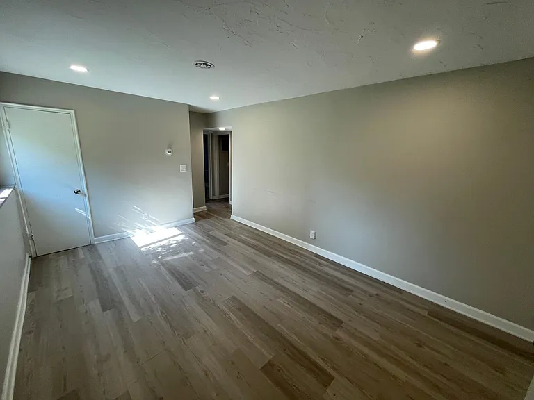 18953 Hilliard Blvd #1 — Photo 5