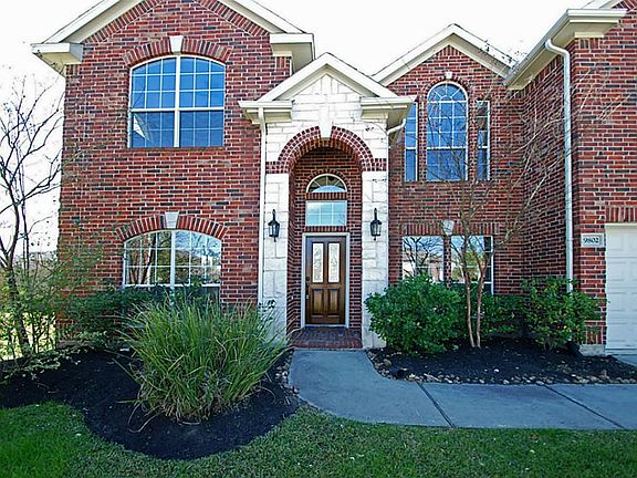 Great curb appeal and a fine elevation!