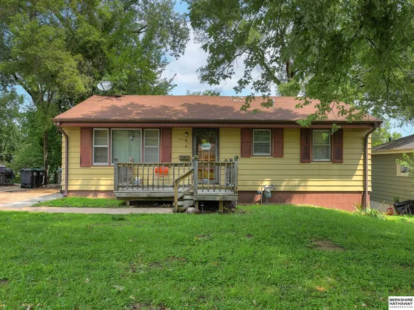 4456 Jaynes St, Omaha, NE 68111