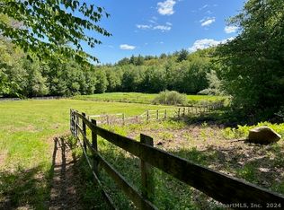 210 Covey Rd, Burlington, CT 06013