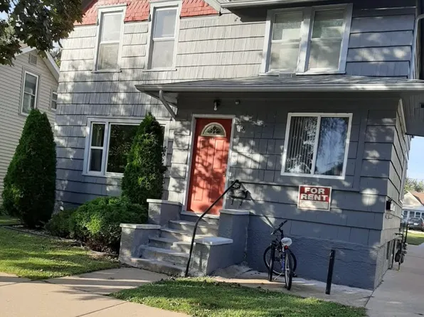 178 E Howard St, Winona, MN