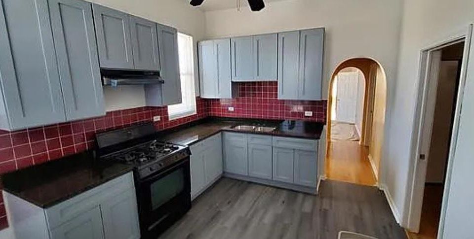 1st image of 4318 W Jackson Blvd Floor 1