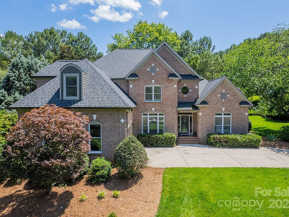 1st image of 105 Coral Bells Ct