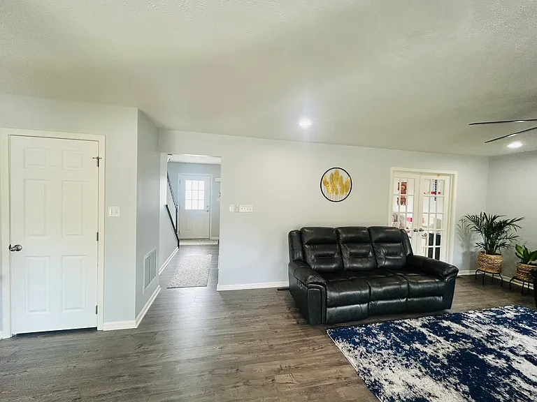 1060 Granite Dr — Photo 17