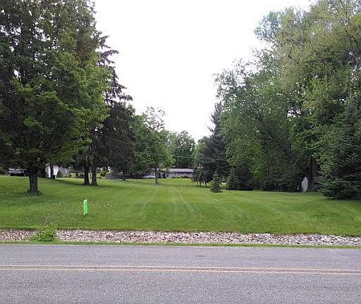 Steamburg Road, looking West