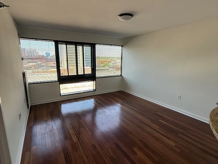 127 Greyrock Pl #911 — Photo 5
