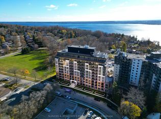 41 Johnson St #817, Barrie, ON L4M 0L6