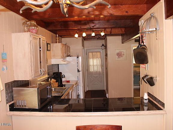 5th image of 1103 Westwood Dr