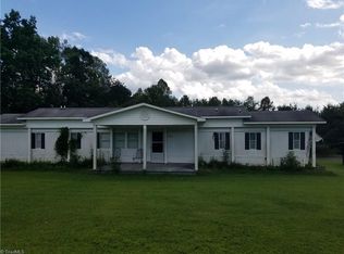 1047 Comer Rd, Stoneville, NC 27048