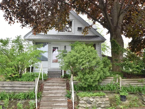 3512 South Austin STREET, Milwaukee, WI 53207