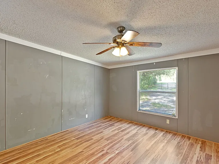 7463 Lilly Ct — Photo 19