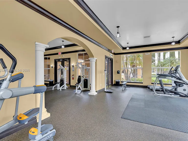 8000 N Nob Hill Rd #106 — Photo 23