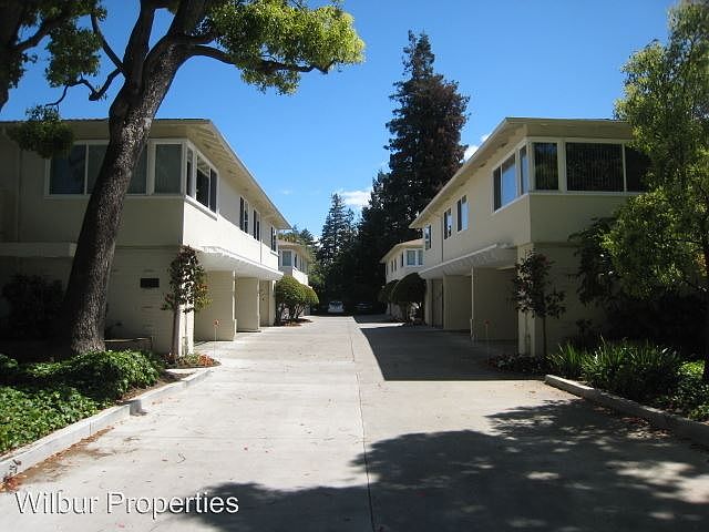 1st image of 844 University Ave