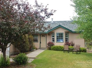 3350 NE Palmer Dr, Bend, OR 97701