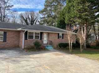 591 Smyrna Powder Springs Rd SW, Marietta, GA 30060