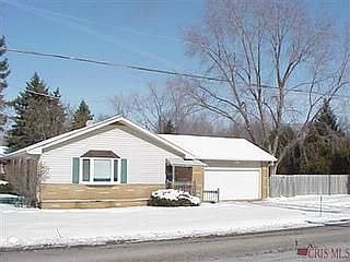 2nd image of 4211 Darrow Rd