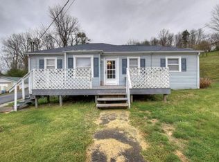 1513 Siam Rd, Elizabethton, TN 37643