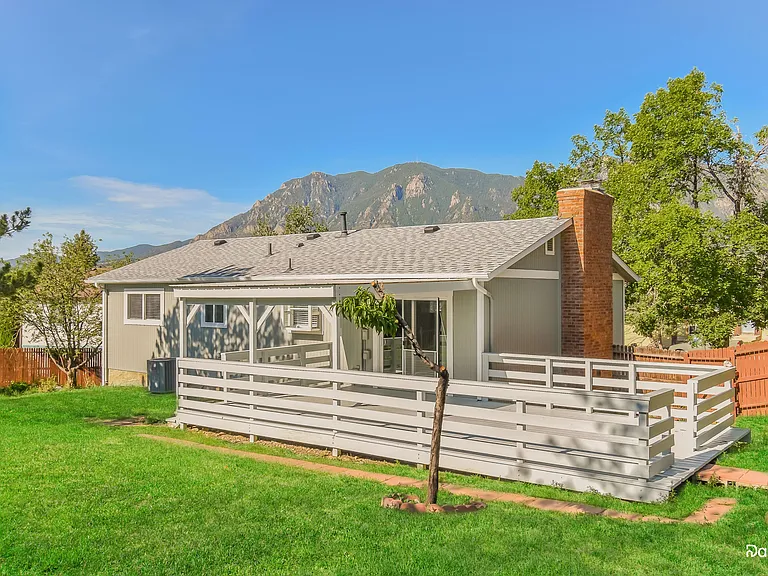 3625 Trailspur Pl — Photo 16