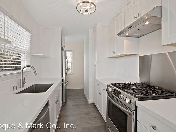 3rd image of 1047 19th St #G