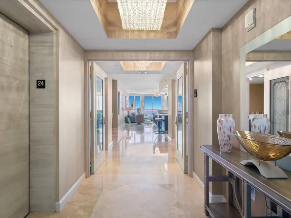 101 S Fort Lauderdale Beach Boulevard #2402, Fort Lauderdale, FL 33316