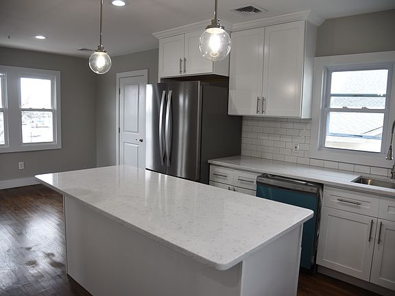 2nd image of 140B Williamson Ave #B