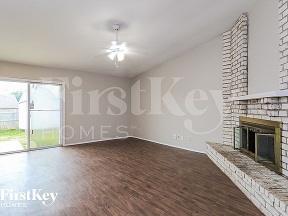 4th image of 1405 Steinburg Ln