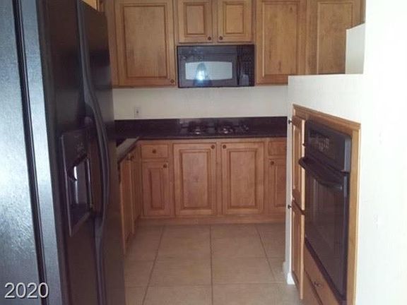 5th image of 19 E Agate Ave Unit 209