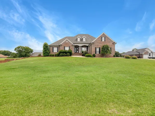 839 3rd St, Thorsby, AL 35171