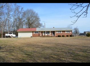 2415 Sandtown Rd, Washington, GA 30673