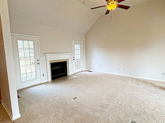 4th image of 1508 Gray Fox Ln