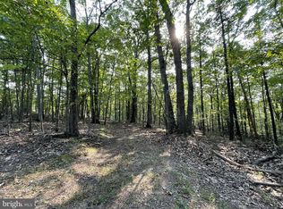 Birch Grove Ln, Berkeley Springs, WV 25411