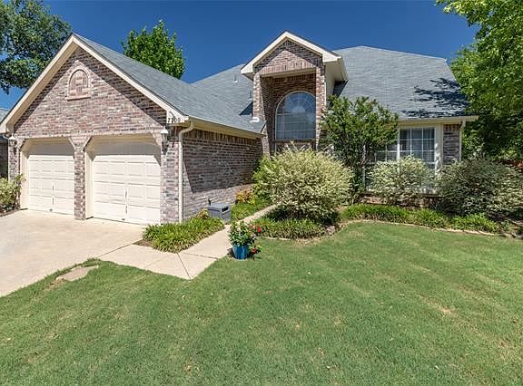 2nd image of 7700 Caribou Ct