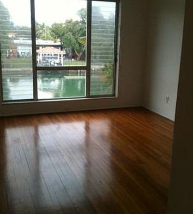 5th image of 3921 N Meridian Ave APT C