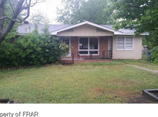 2046 Ironwood Dr, Fayetteville, NC 28304