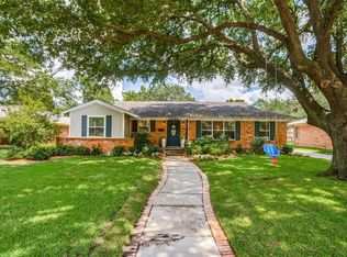 6828 Freemont St, Dallas, TX 75231
