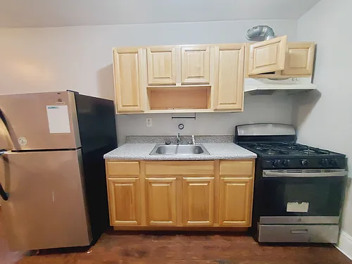 115 Neptune Ave #2R Photo 1