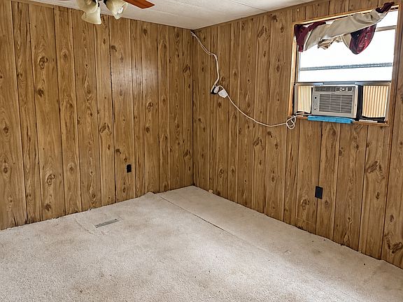 3rd image of 4600 Rixey Rd #508