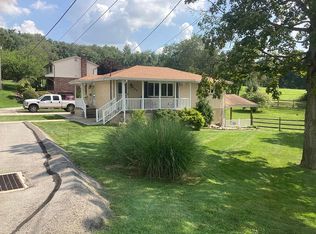 101 Shaffer Ave, Elizabeth, PA 15037