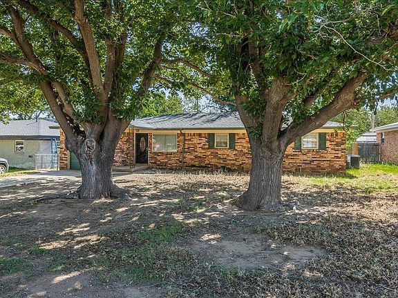 2nd image of 7608 Sombrero Dr