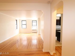 9912 65th Rd APT 5G, Rego Park, NY 11374