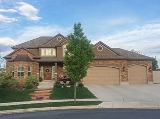 11146 S Alta Crest Dr, South Jordan, UT 84095