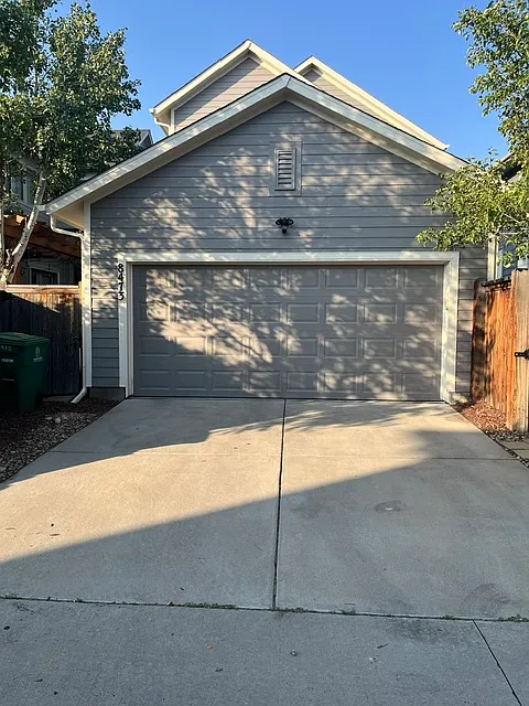 4 bed, 3.5 bath, 2774 sqft, $3,700 — Photo 4