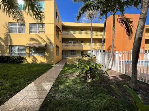 1851 NE 168th St APT B3, North Miami Beach, FL 33162