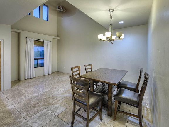 3rd image of 4132 N Thurston Ln Unit 101