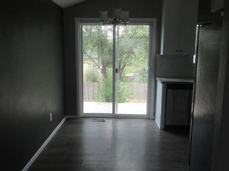 649 Autumn Pl — Photo 6