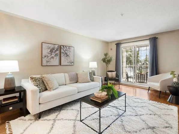 2233 N 34th Ave SW #116, Calgary, AB T2T 6N2