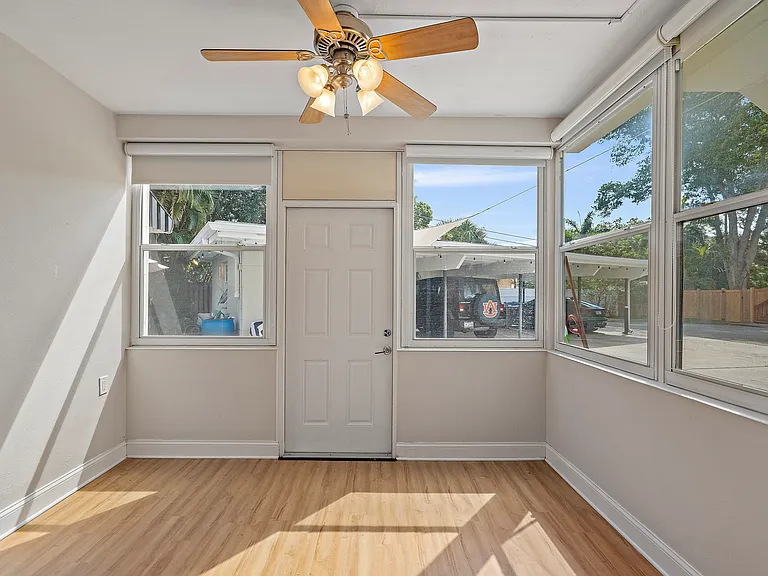 503 Monterey Blvd NE #2 — Photo 16