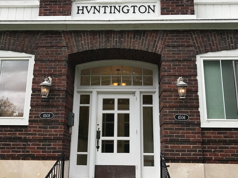 Coveted Huntington building with secured front entry.